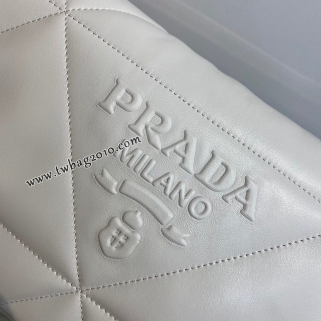 Prada專櫃最新款純手工菱形拼接圖案女包 1BD306 普拉達全羊皮翻蓋壓花斜挎包 csp1591